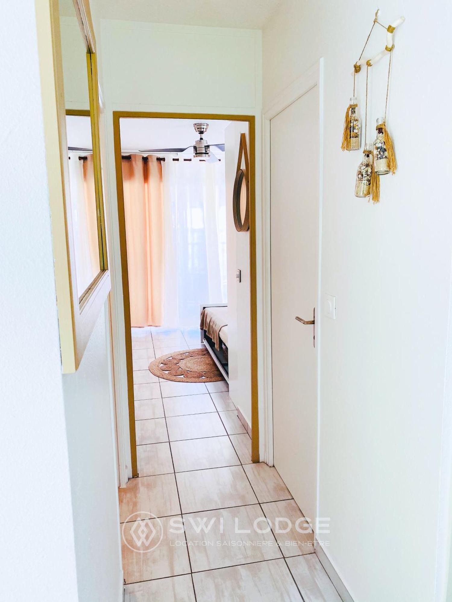 Swilodge Vue Sur Mer ! Petit Dejeuner Et Location De Voiture Possible Le Moule Exterior photo